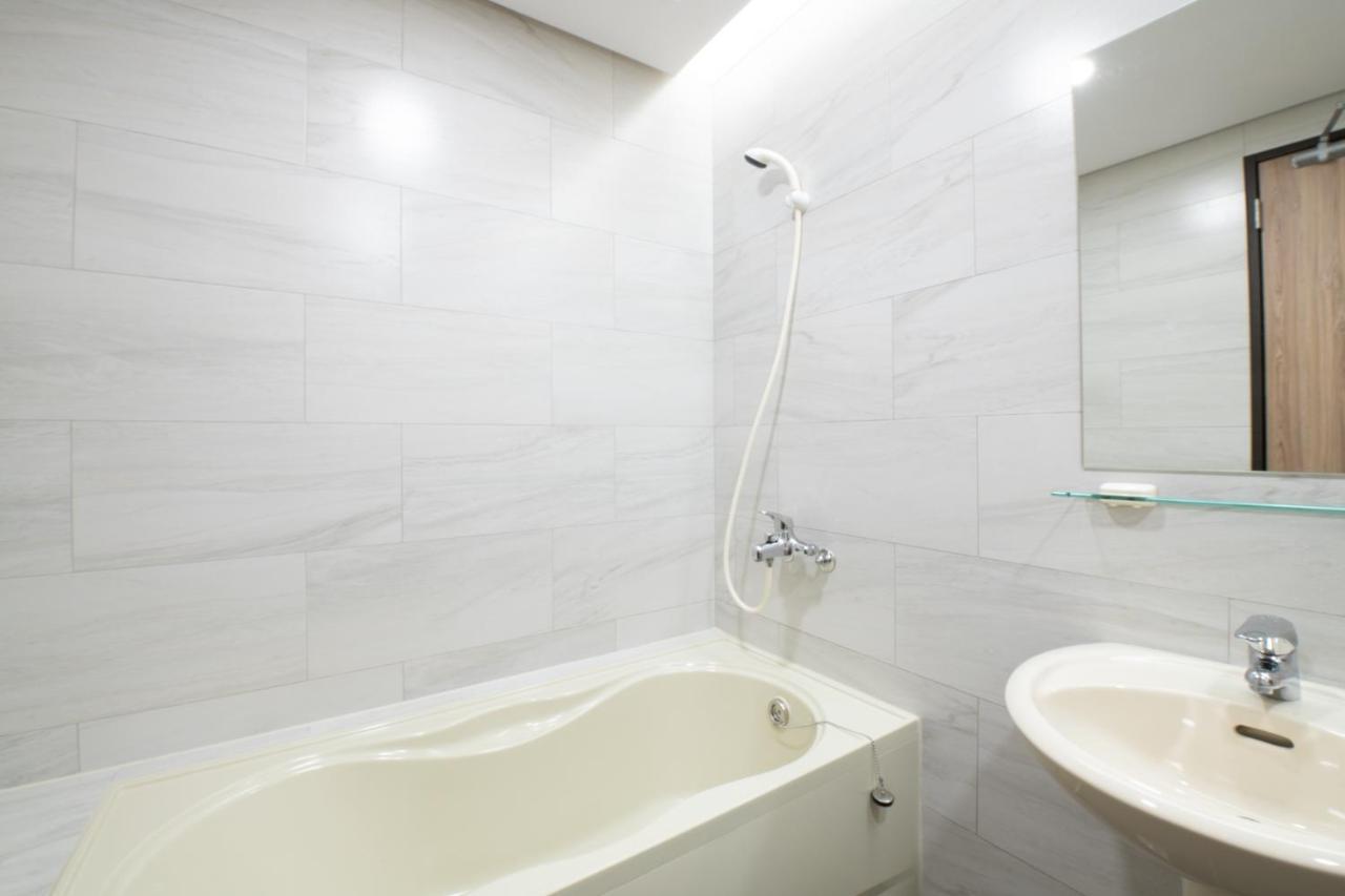 Liann Hotel Taichung Esterno foto